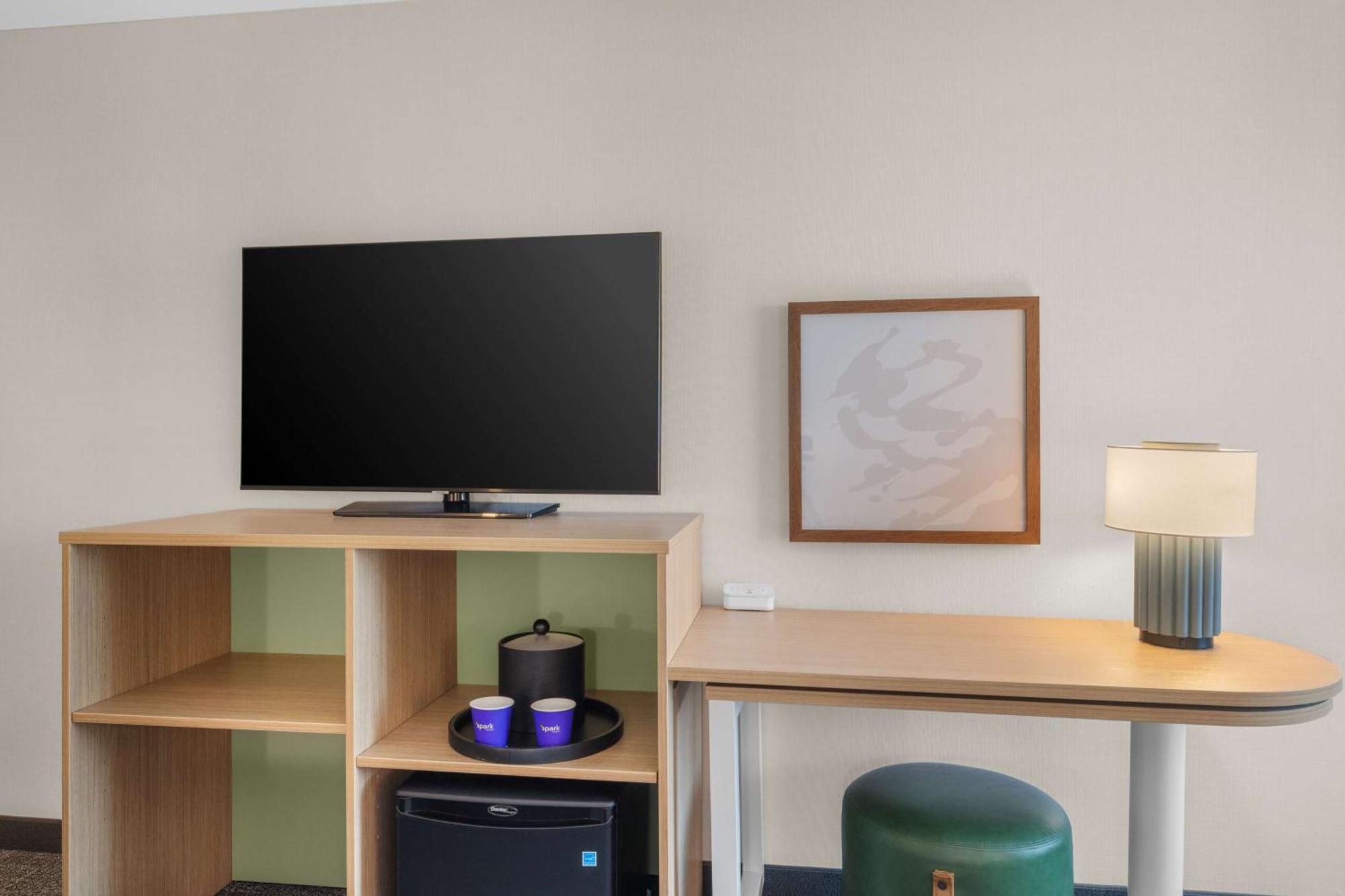 Spark By Hilton Bakersfield Central Zewnętrze zdjęcie