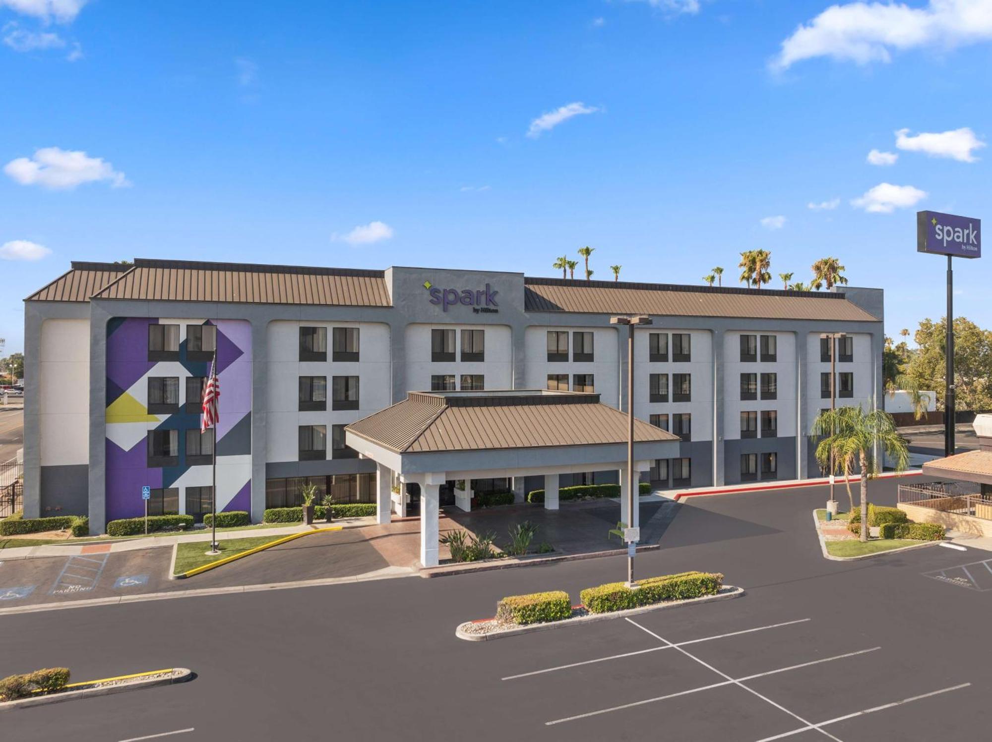 Spark By Hilton Bakersfield Central Zewnętrze zdjęcie